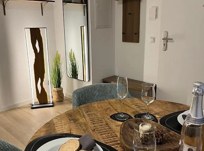 2-zimmer Themen-apartment Im Zentrum, Naehe Oper *